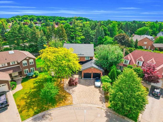 26, Oakridge, Heart Lake West, Brampton