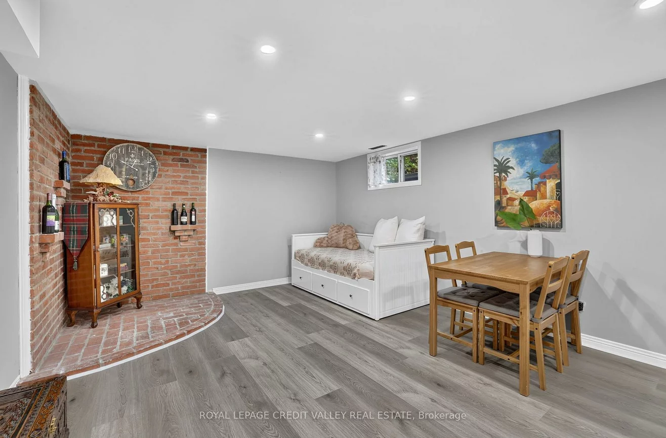 80, Cornwall, Brampton East, Brampton