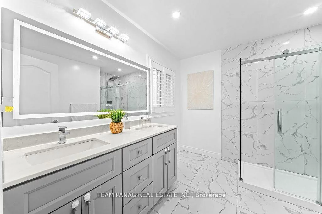 11, Powell, Sandringham-Wellington, Brampton