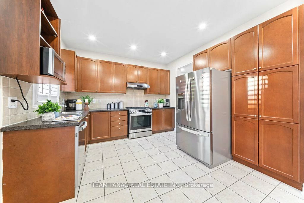 11, Powell, Sandringham-Wellington, Brampton