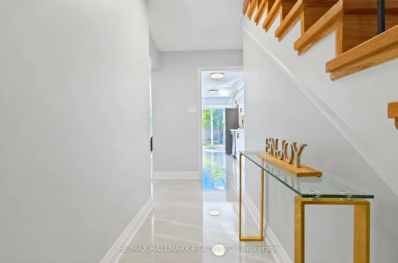 21, Penguin, Sandringham-Wellington, Brampton