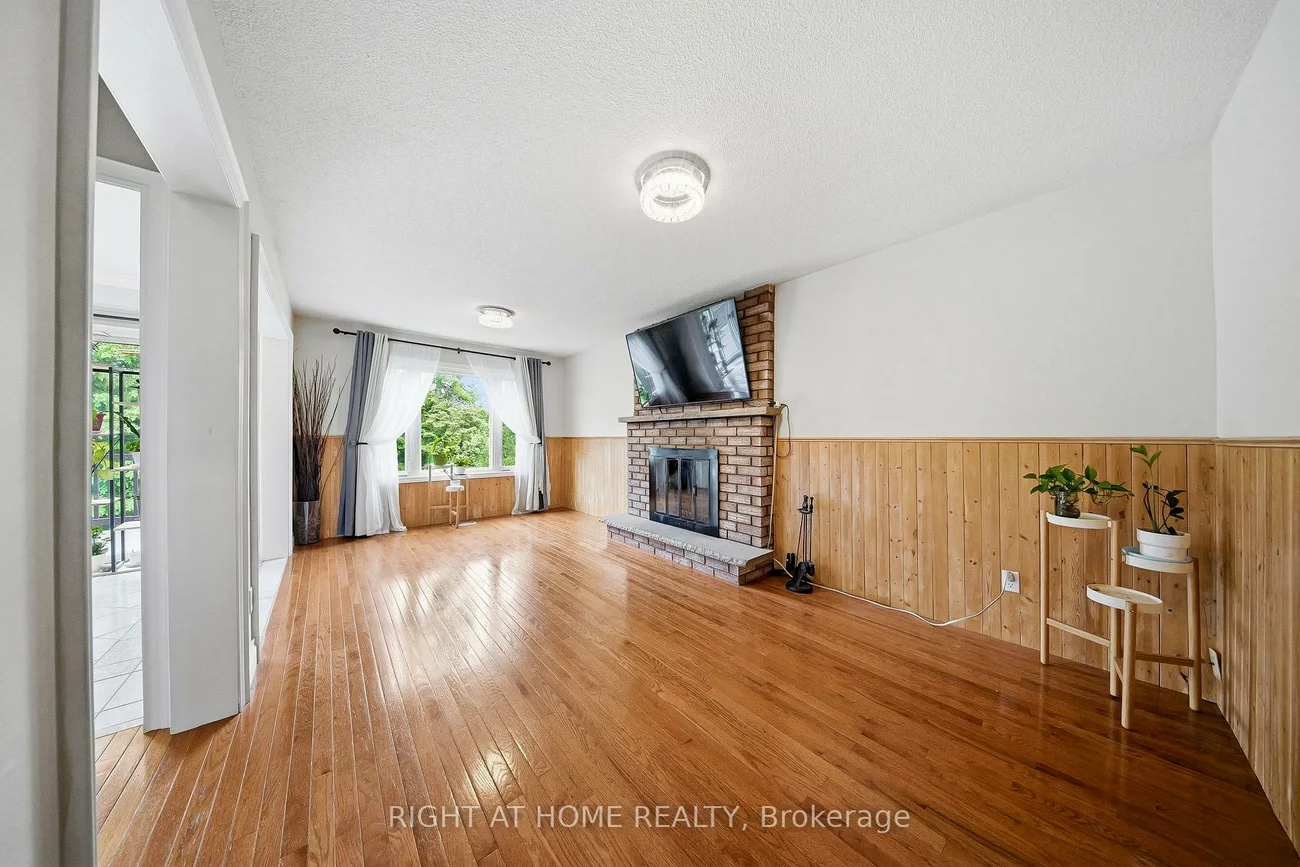 29, Sunforest, Heart Lake West, Brampton