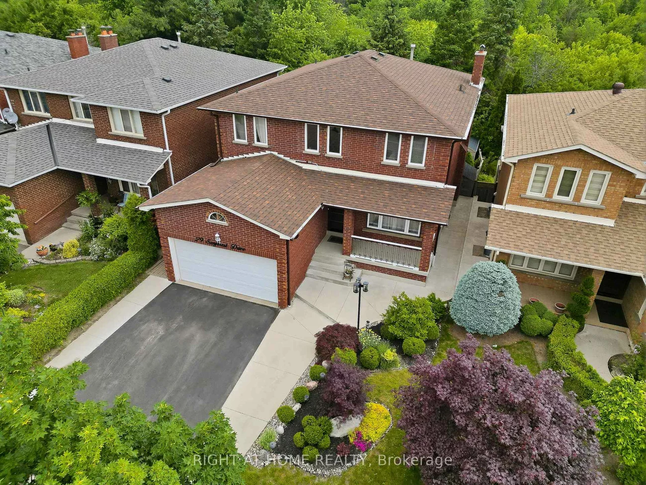 29, Sunforest, Heart Lake West, Brampton