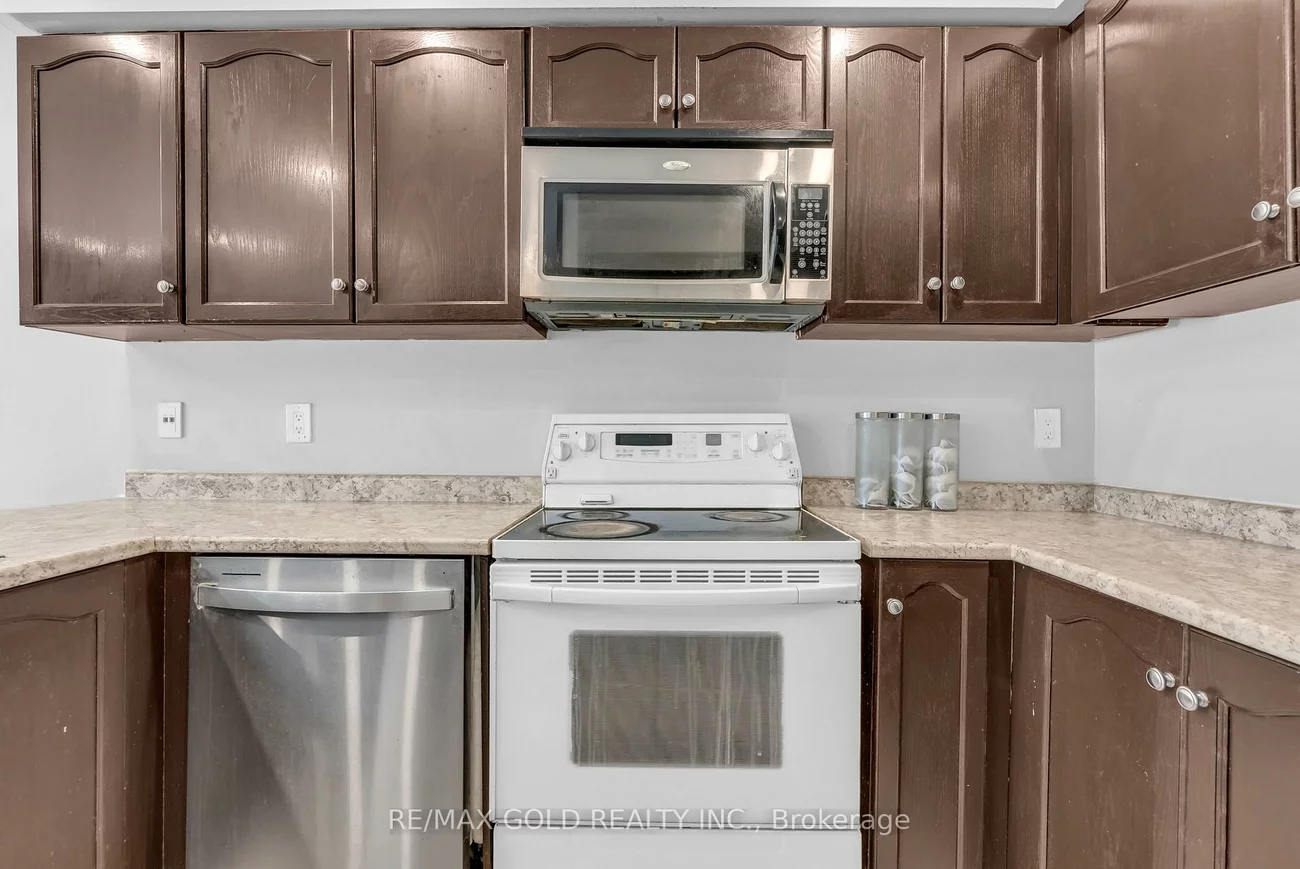 74, Fletcher's creek, Fletcher's Creek Village, Brampton