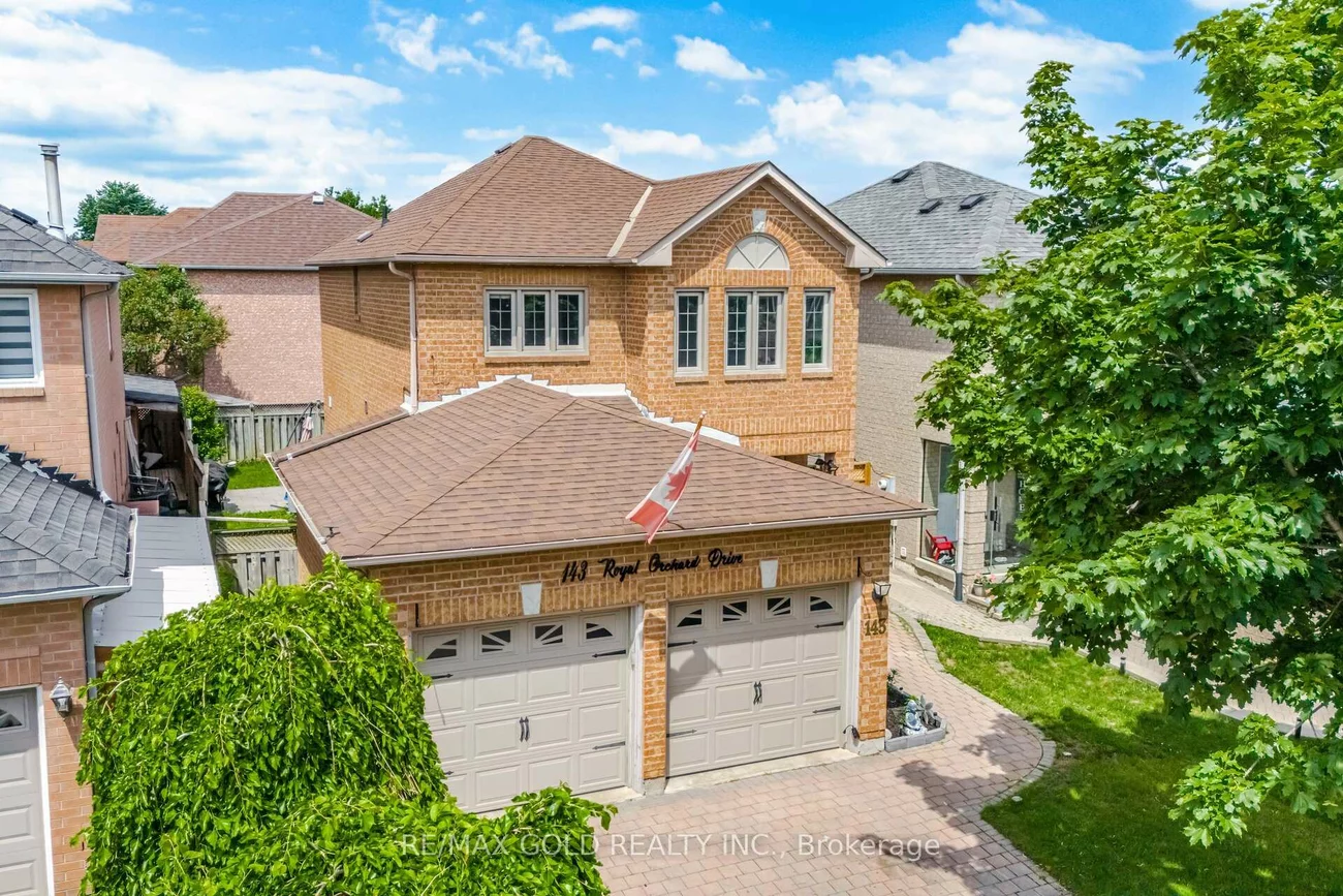 143, Royal Orchard, Brampton West, Brampton