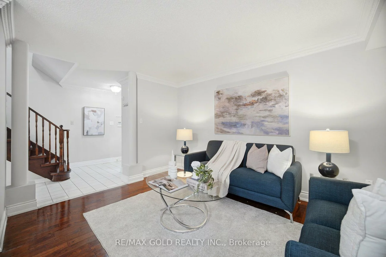 143, Royal Orchard, Brampton West, Brampton