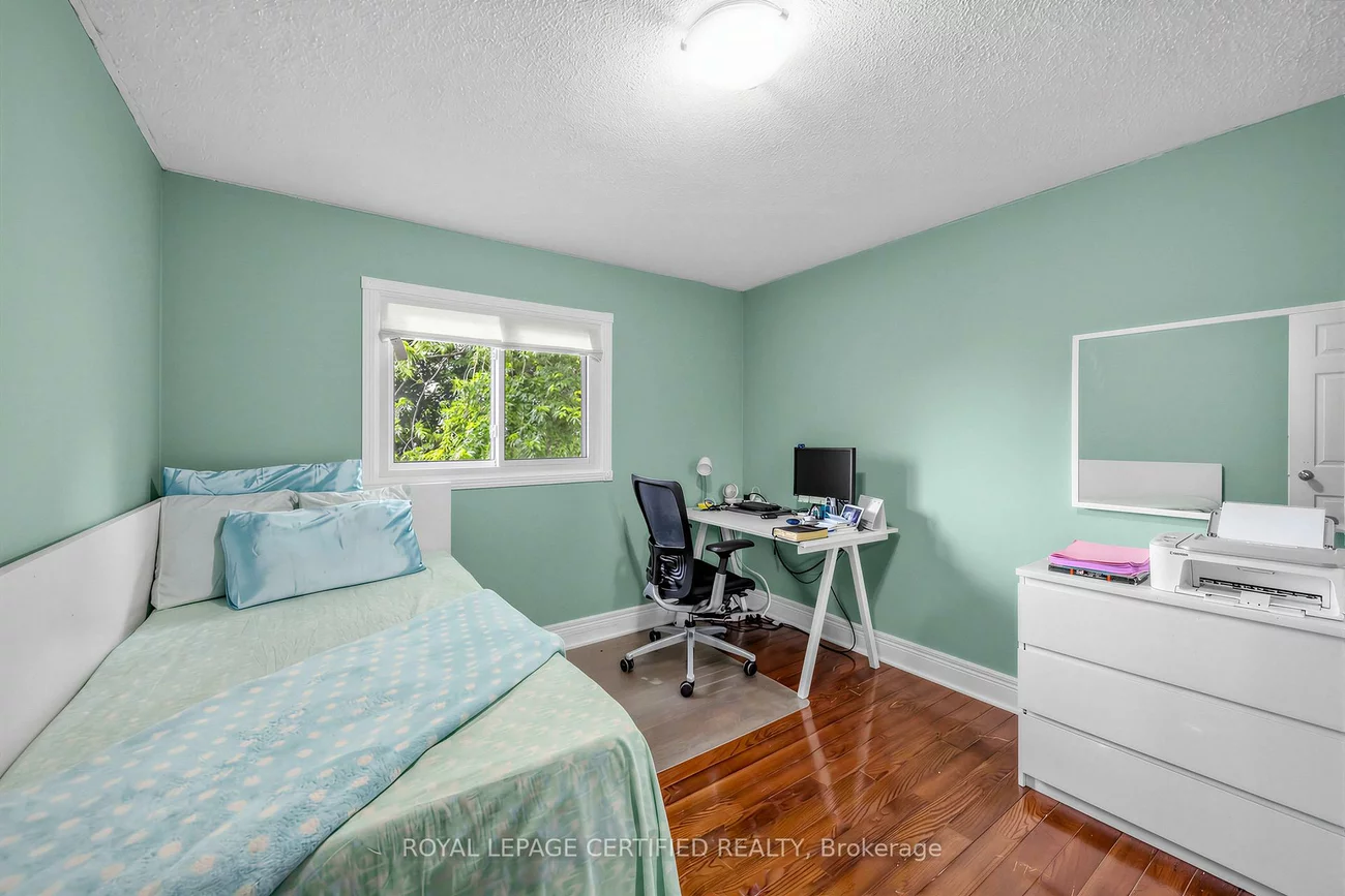 22, Borden Hill, Central Park, Brampton