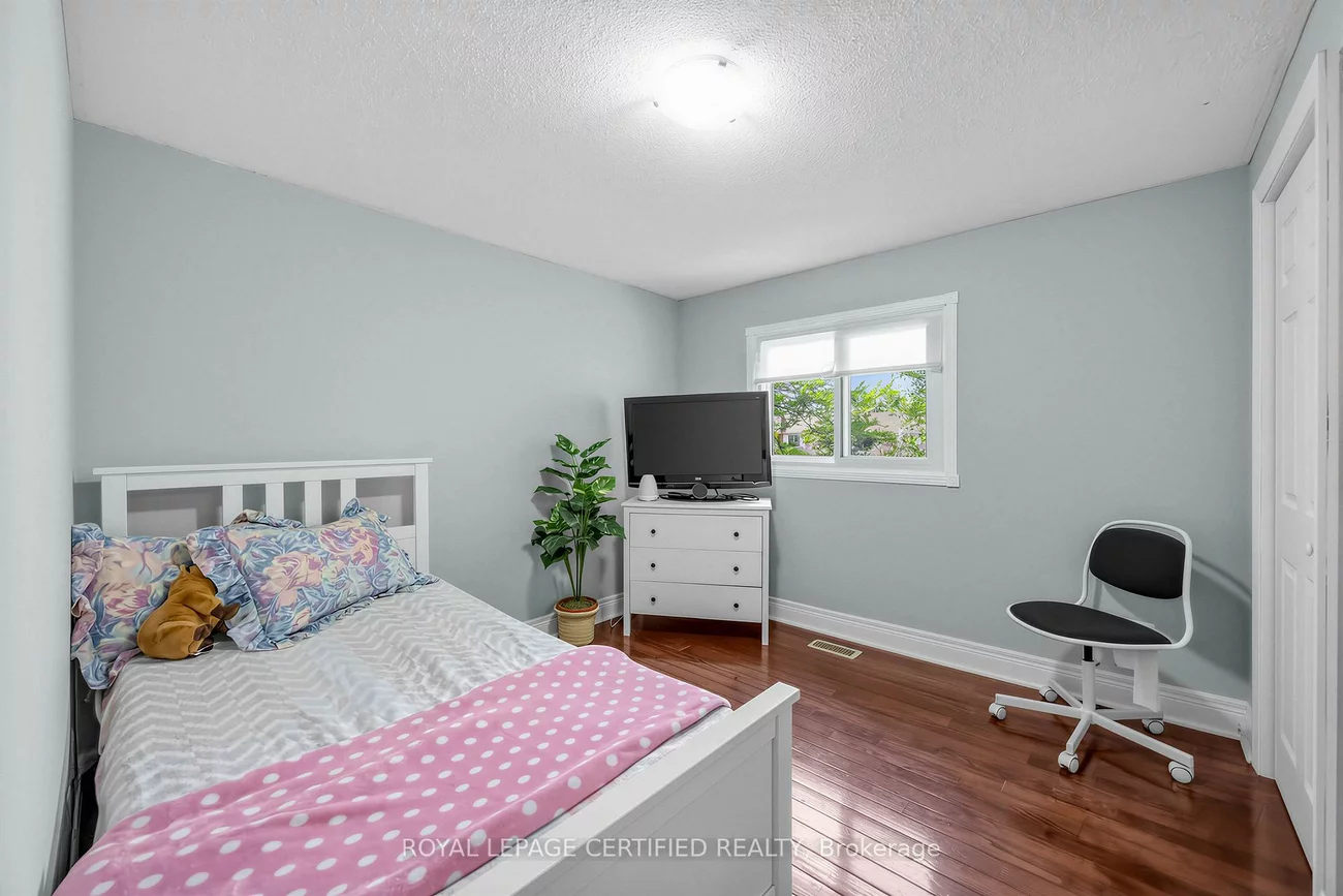 22, Borden Hill, Central Park, Brampton