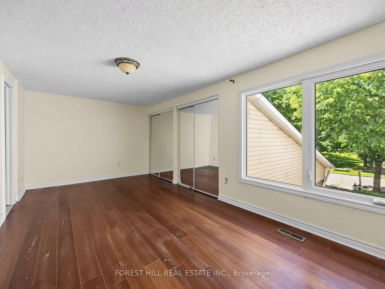 61, Royal Salisbury, Madoc, Brampton