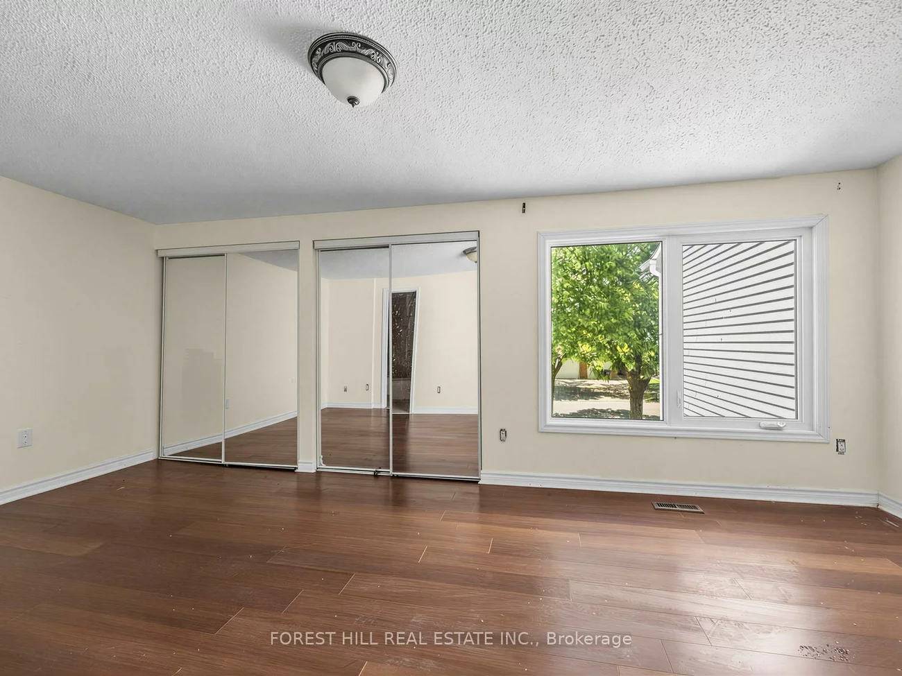 61, Royal Salisbury, Madoc, Brampton