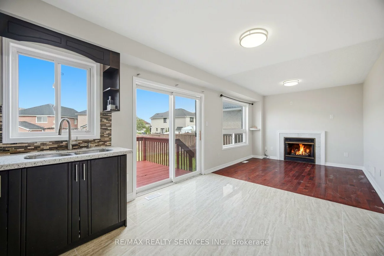249, Sunny Meadow, Sandringham-Wellington, Brampton