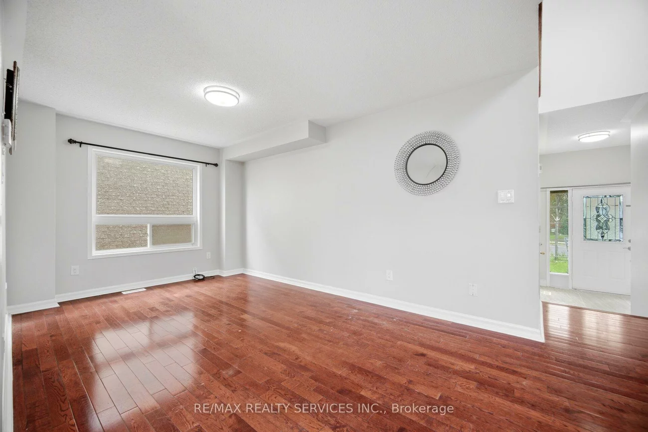 249, Sunny Meadow, Sandringham-Wellington, Brampton