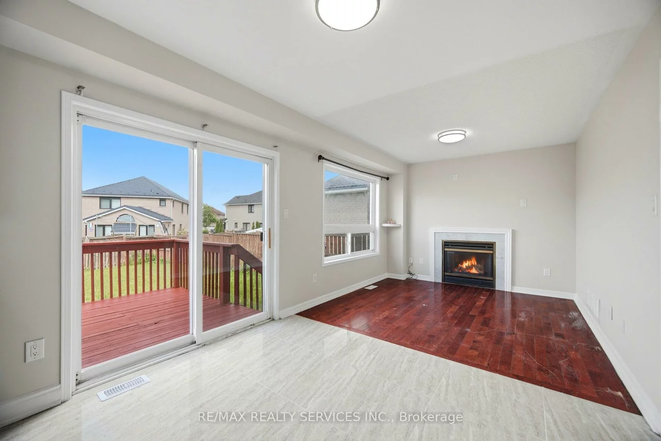 249, Sunny Meadow, Sandringham-Wellington, Brampton
