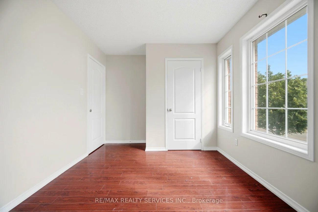 249, Sunny Meadow, Sandringham-Wellington, Brampton