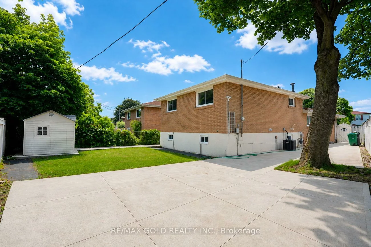 53, Dalraith, Southgate, Brampton
