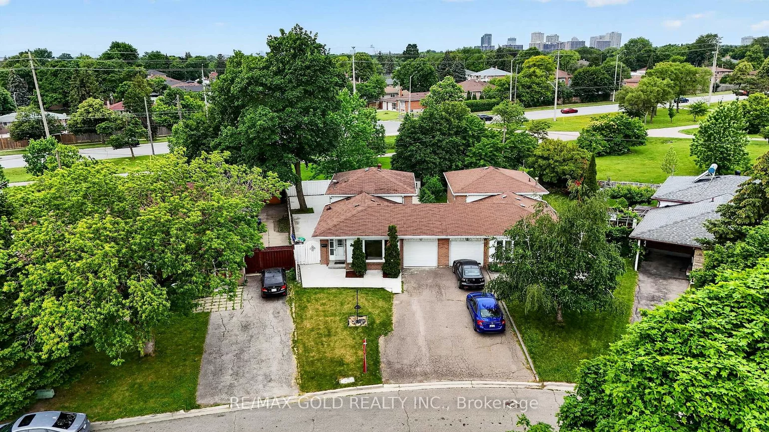 53, Dalraith, Southgate, Brampton