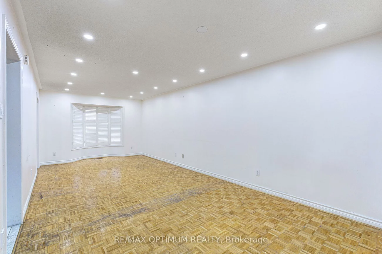 35, Wildberry, Sandringham-Wellington, Brampton