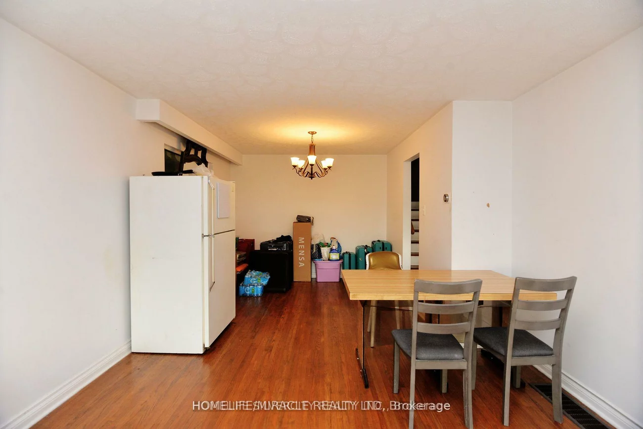 88, Ardglen, Bram East, Brampton