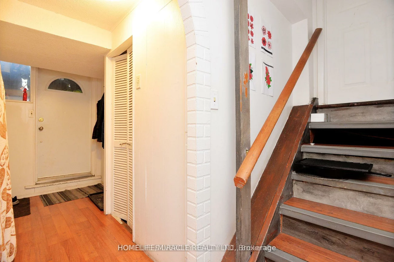 88, Ardglen, Bram East, Brampton