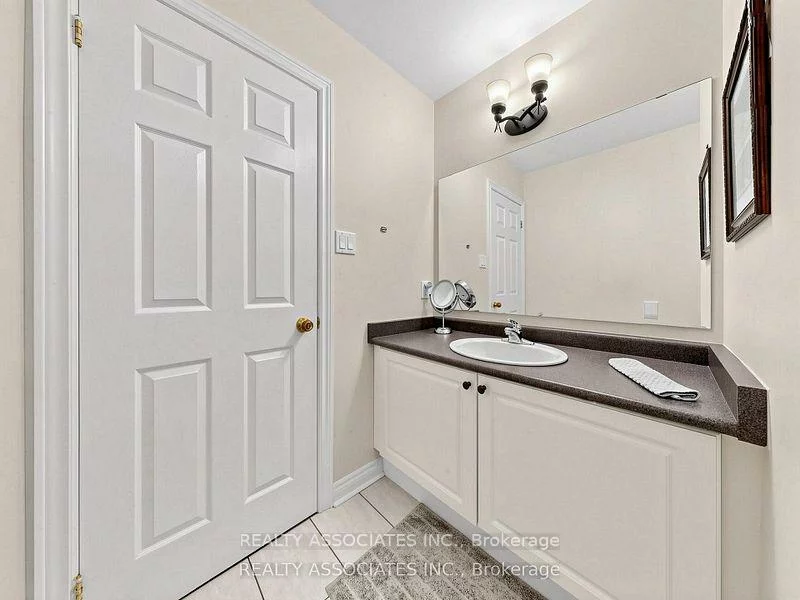44, Shining Willow, Bram East, Brampton