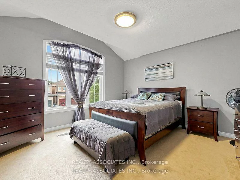44, Shining Willow, Bram East, Brampton