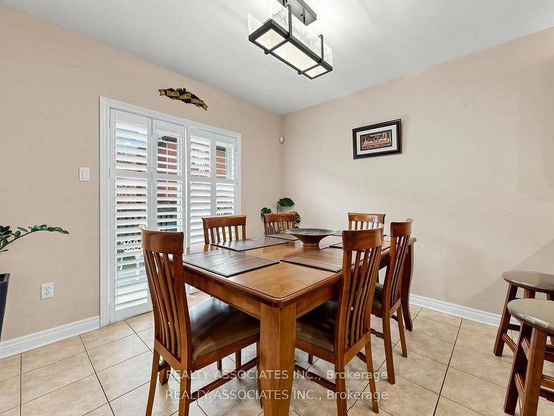 44, Shining Willow, Bram East, Brampton