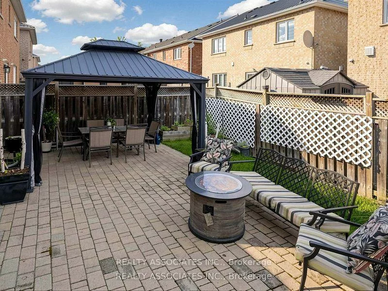 44, Shining Willow, Bram East, Brampton