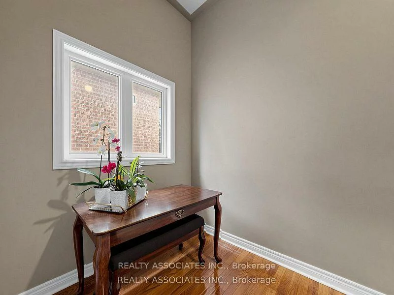 44, Shining Willow, Bram East, Brampton