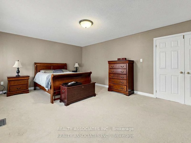 44, Shining Willow, Bram East, Brampton