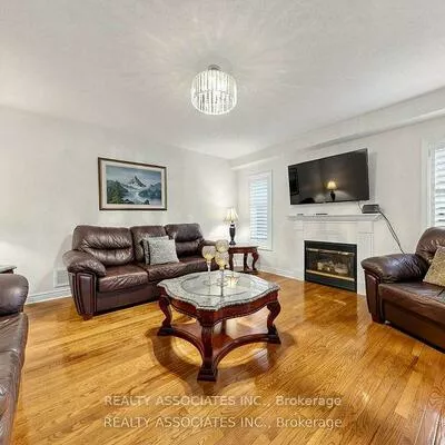 44, Shining Willow, Bram East, Brampton