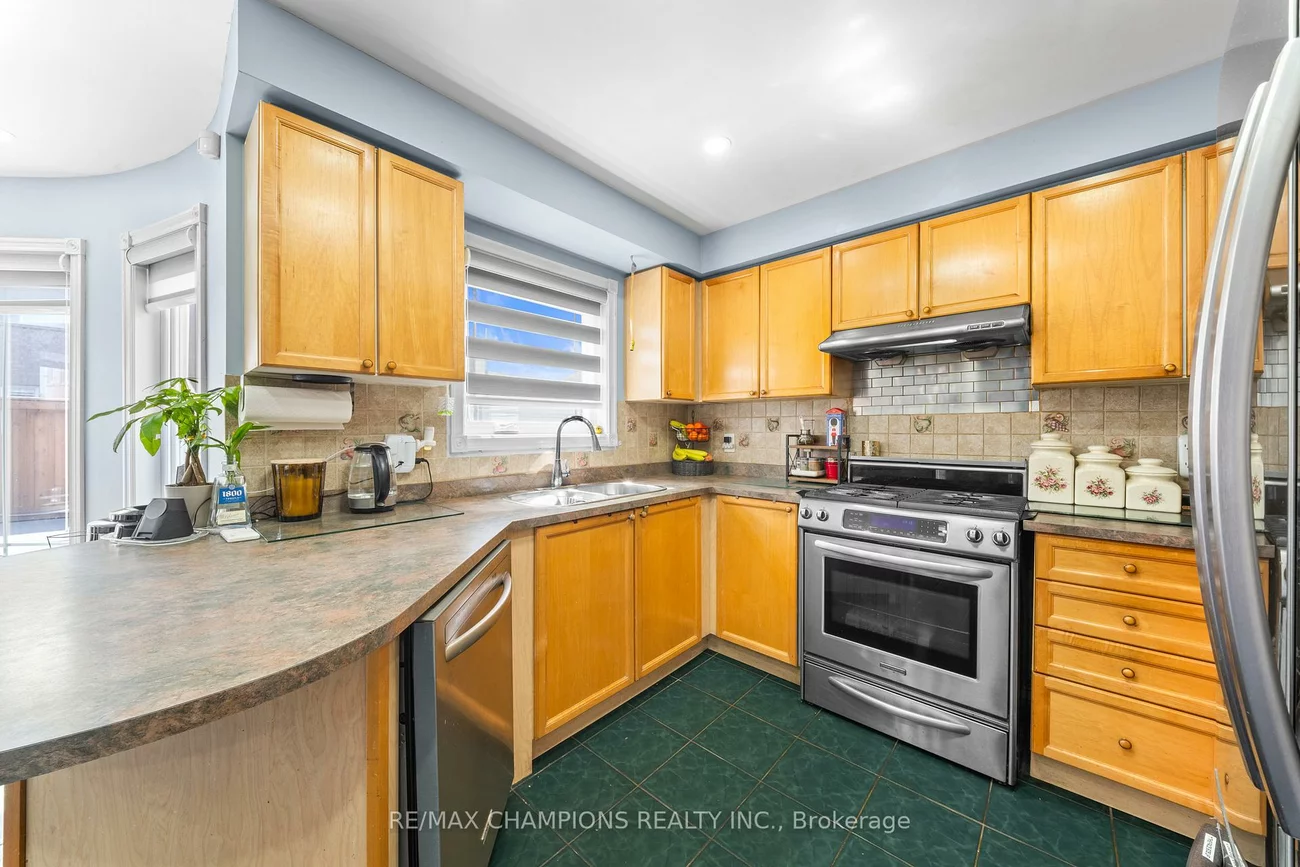 3, Fiddleneck, Sandringham-Wellington, Brampton