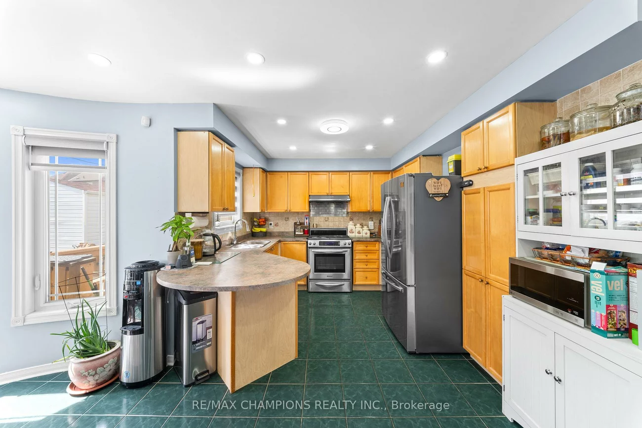3, Fiddleneck, Sandringham-Wellington, Brampton