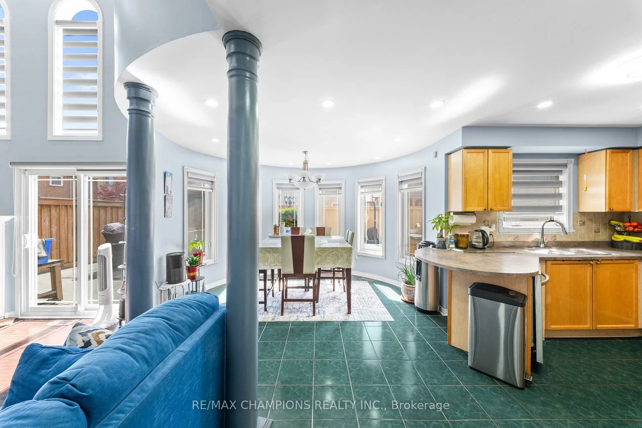3, Fiddleneck, Sandringham-Wellington, Brampton