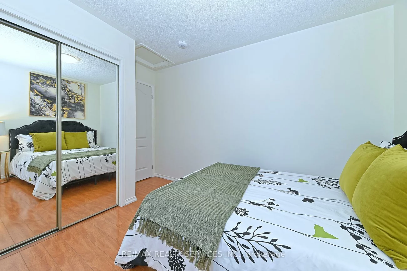 56, Mullis, Fletcher's West, Brampton