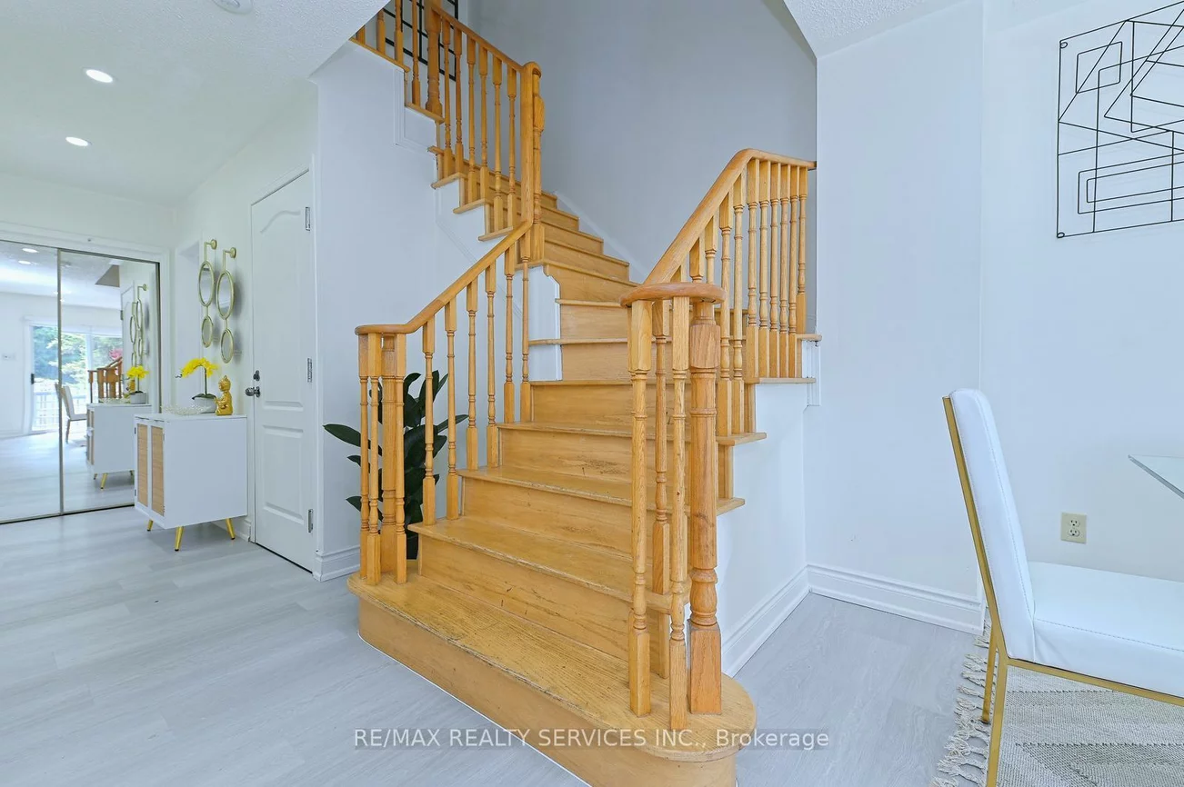 56, Mullis, Fletcher's West, Brampton
