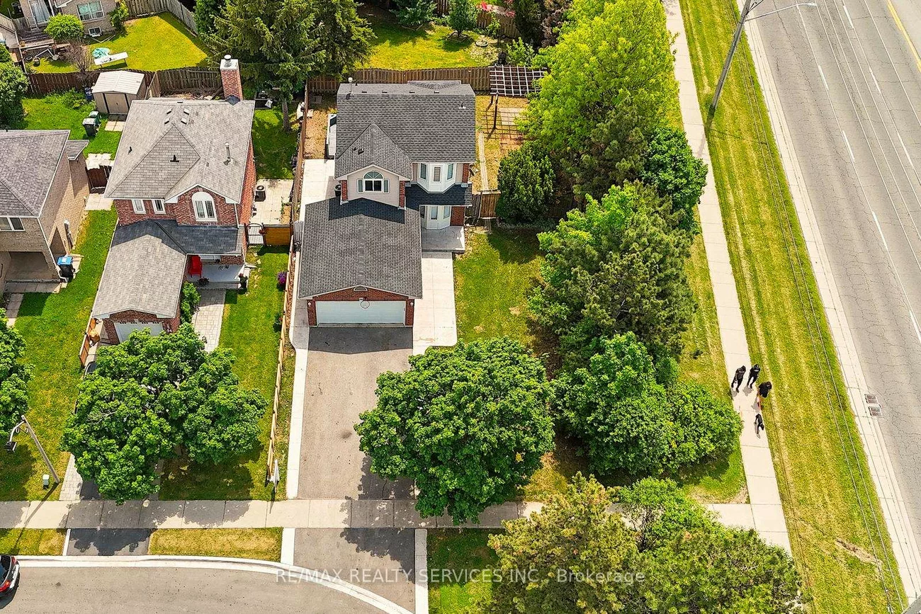 56, Mullis, Fletcher's West, Brampton