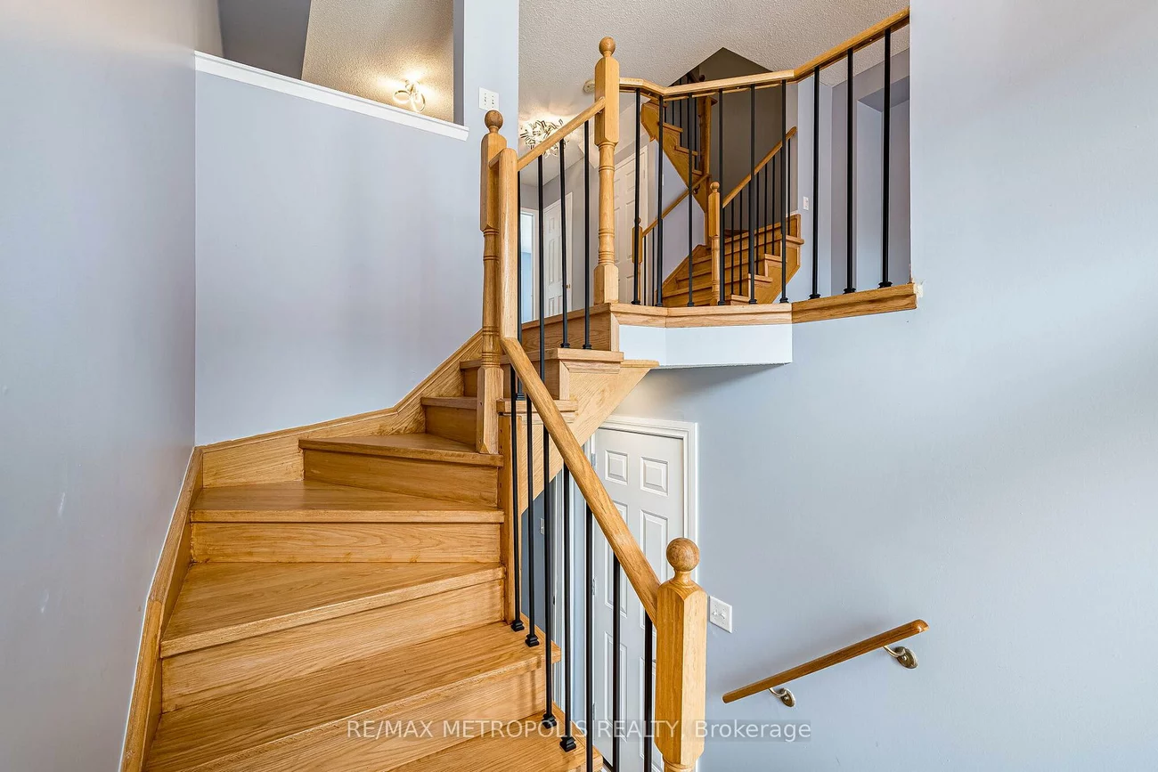 26, Beeston, Fletcher's Creek South, Brampton