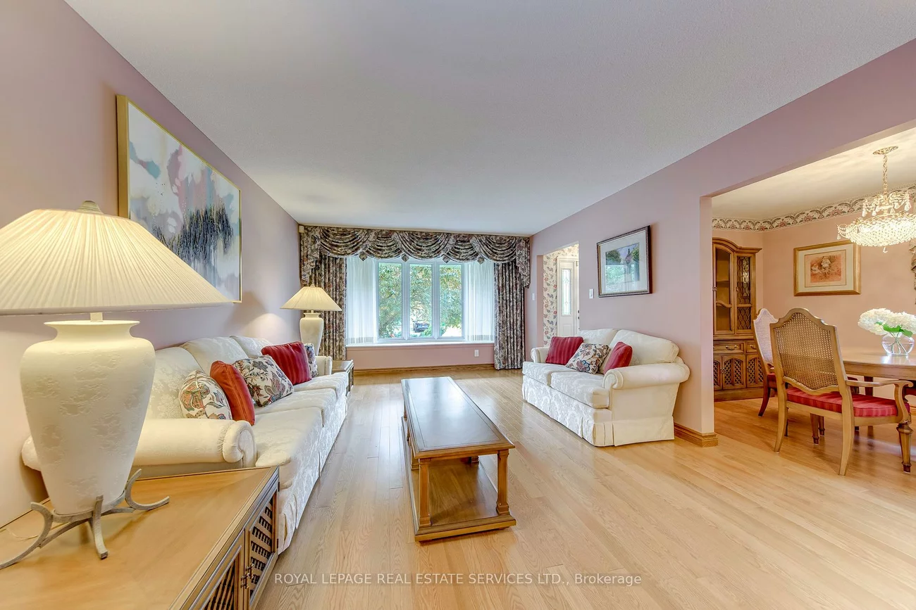 14, Governor Grove, Brampton South, Brampton