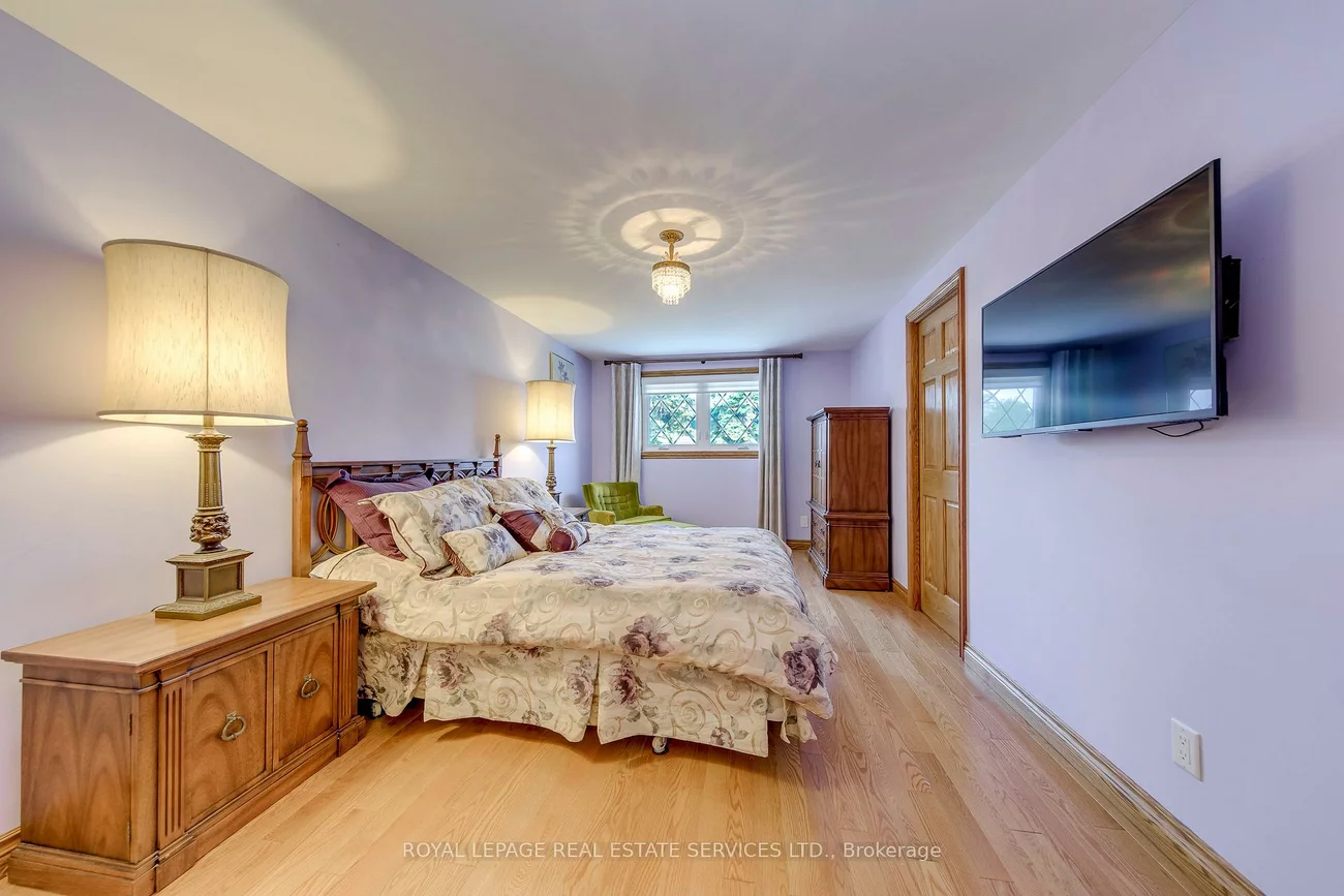 14, Governor Grove, Brampton South, Brampton