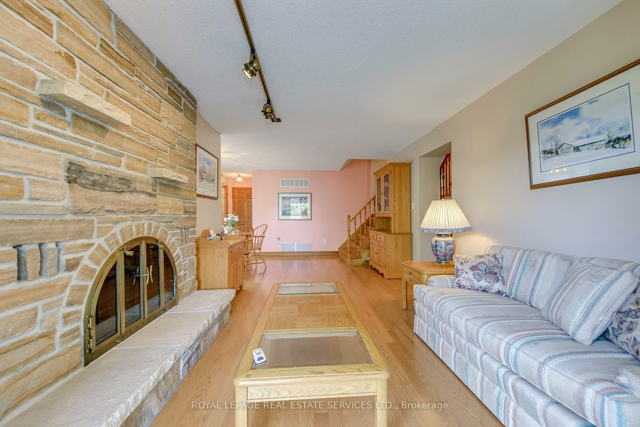 14, Governor Grove, Brampton South, Brampton