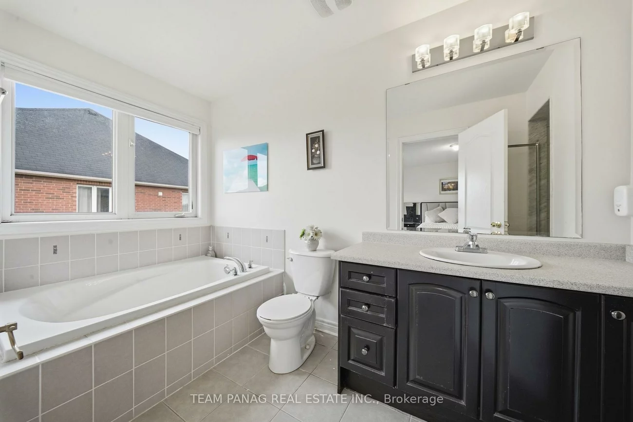 31, Lorenzo, Sandringham-Wellington, Brampton