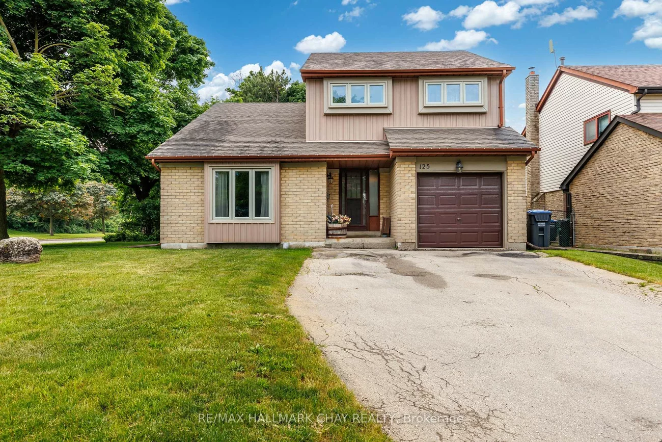 125, Royal Palm, Heart Lake East, Brampton