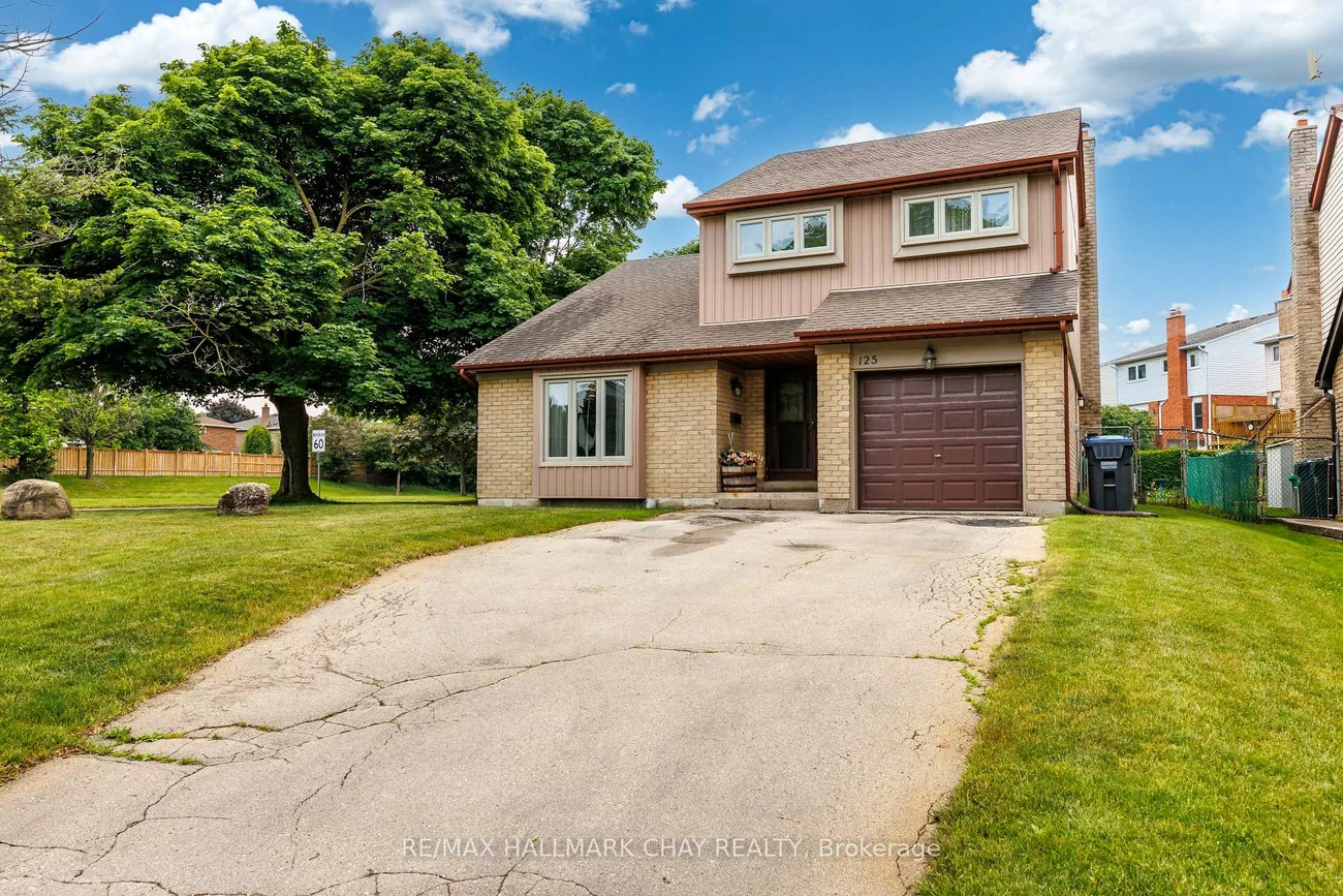 125, Royal Palm, Heart Lake East, Brampton