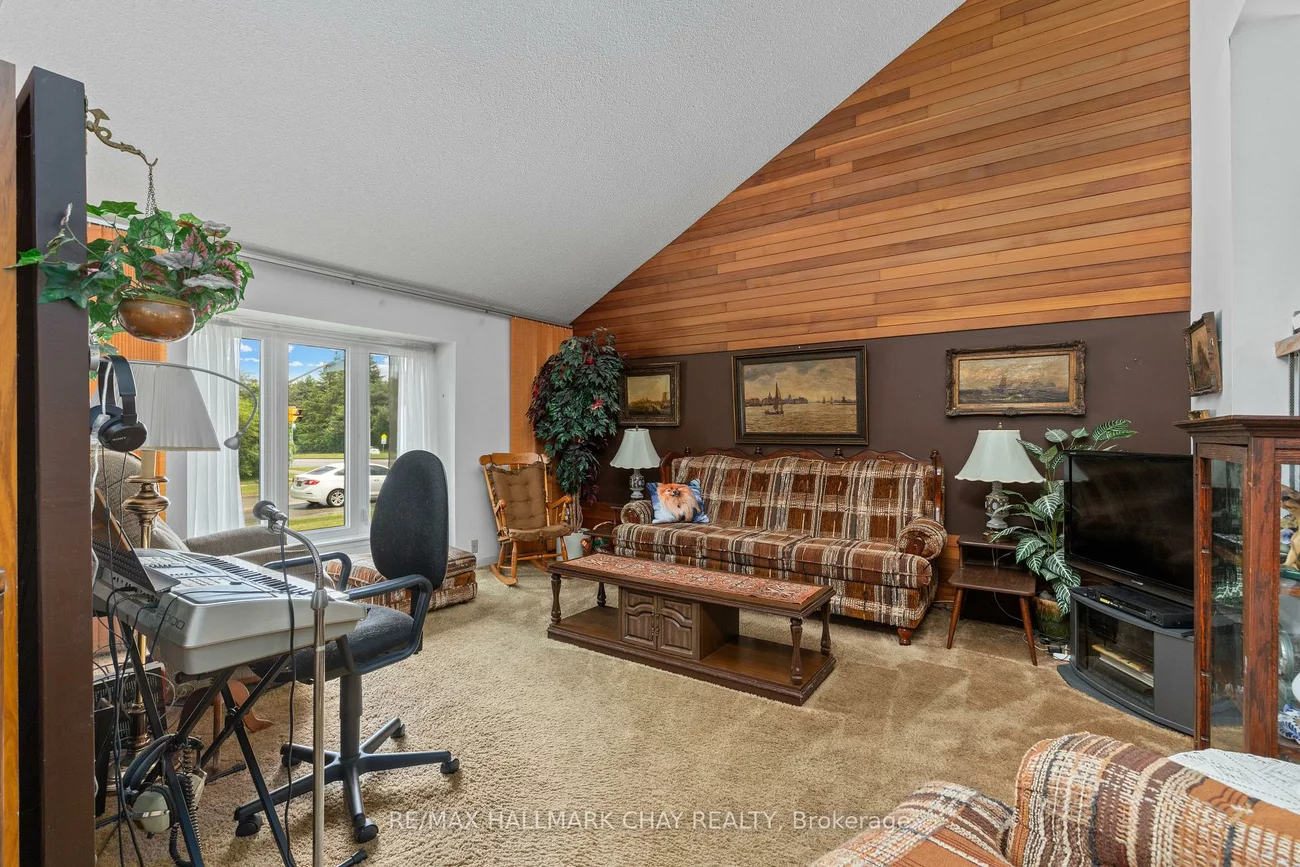 125, Royal Palm, Heart Lake East, Brampton