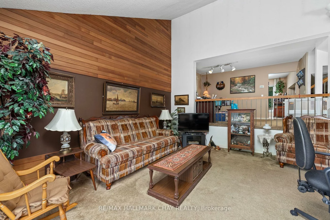125, Royal Palm, Heart Lake East, Brampton