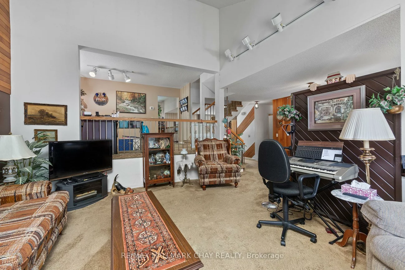 125, Royal Palm, Heart Lake East, Brampton