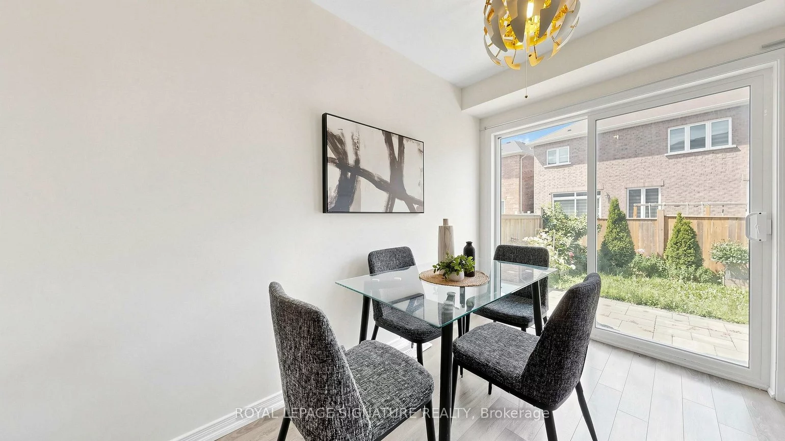 492, Queen Mary, Northwest Brampton, Brampton