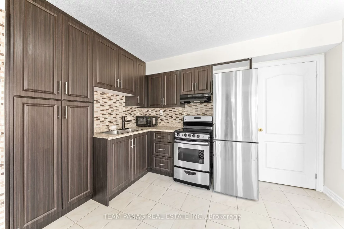 16, Rabbit Run, Heart Lake East, Brampton