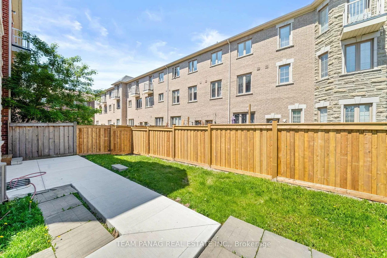 16, Rabbit Run, Heart Lake East, Brampton