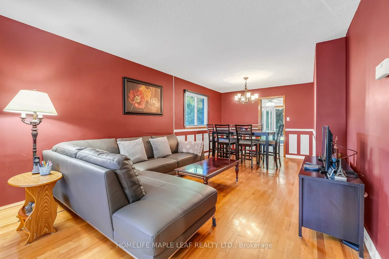 14, Manitou, Central Park, Brampton
